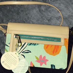 Crossbody purse